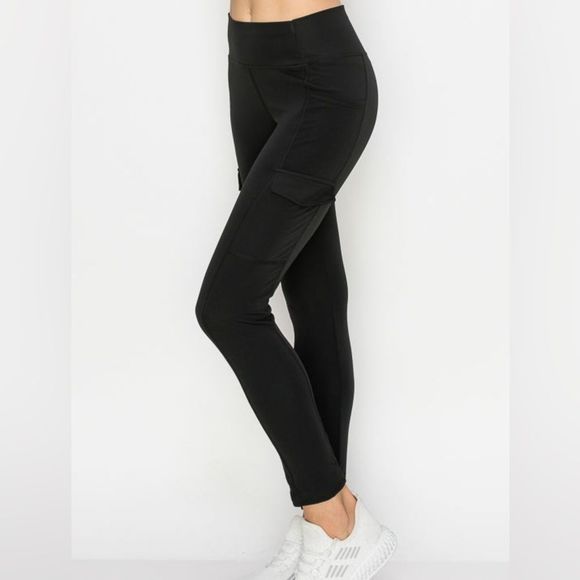 Black Cargo Pocket Legging - Pocket Legging - Cargo Legging - Body Shaping - Picture 3 of 7